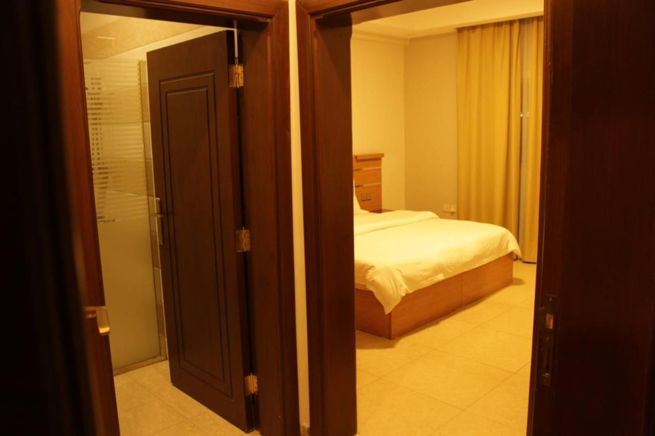 الفخامة الماسية للوحدات السكنية المفروشة Aparthotel Sidi Hamzah Exterior photo