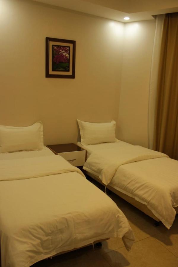 الفخامة الماسية للوحدات السكنية المفروشة Aparthotel Sidi Hamzah Exterior photo